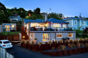 Sea Salt Apartment Dunedin 3 Bedrooms & Sea Views